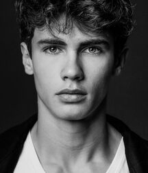 Hot Model Diego!!  61e484eb266f5.jpg