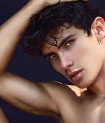 Hot Model Diego!!  61e484f58efa1.jpg