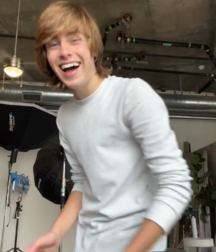 Tuesdays Boyzzzzz!!  61e7372f0c1a5.png
