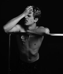 Hot Model Lazar!!  61e76f42de18c.jpg