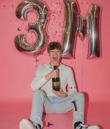 Saturday Boyzzzzz!! 61ecc6f65254c.jpg