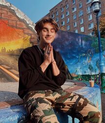 Bday Boy Johnny!!  61ee95ce1da10.jpg