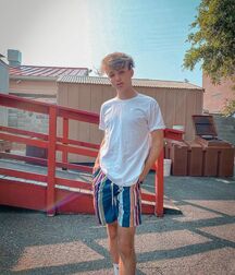 Bday Boy Hayden!! 61ef3ad7dacd9.jpg