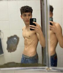 Hot Model Wendal!! 61ef4fb91fe6c.jpg