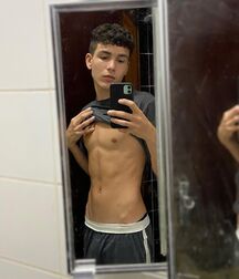 Hot Model Wendal!! 61ef4fd1bcb12.jpg