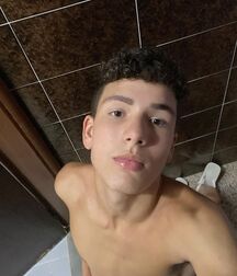 Hot Model Wendal!! 61ef4fd547a5c.jpg