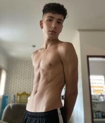 Hot Model Wendal!! 61ef4fea30fa1.jpg