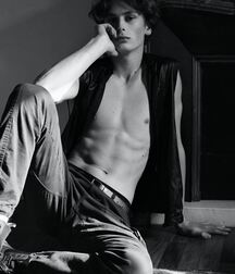 Random Boyzzzzz!! 61ef61cda76da.jpg