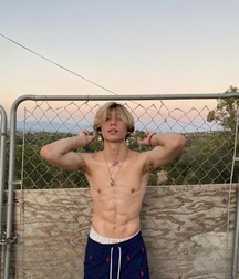 Random Boyzzzzz!! 61ef61e0bb00f.jpg