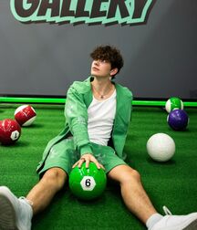 TGIF Boyzzzzz!!!  61f4697e0a3e5.jpg