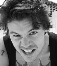 Happy Bday Harry!!  61f9a0b183efa.jpg
