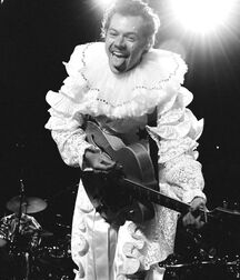 Happy Bday Harry!!  61f9a0b729737.jpg