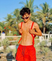 Bonus Boyzzzzz!! 6201c36e2be84.jpg