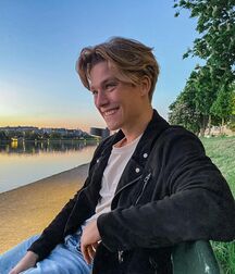 Bonus Boyzzzzz!! 6201c3bc5c686.jpg