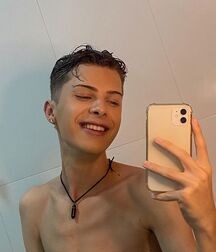 New Boy Felipe!!  620296f867c1c.jpg
