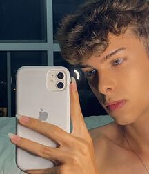 New Boy Felipe!!  6202972081a79.jpg