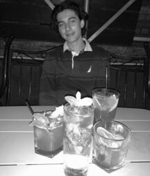 Monday Boyzzzzz!!  6204146e5142e.jpg