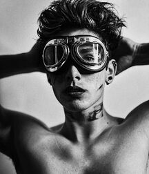 Monday Boyzzzzz!!  620414be8c31e.jpg