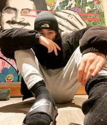 Bonus Boyzzzzz!! 6205c2ce3862d.jpg