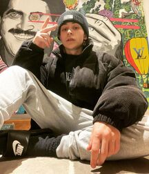 Bonus Boyzzzzz!! 6205c2d007422.jpg