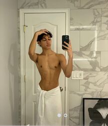 Bonus Boyzzzzz!! 620928df69483.jpg