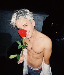 Valentine boyzzzzz!!  620ac8ad3106c.jpg