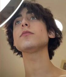 Hump Day Boyzzzzz!! 620d6918aff49.jpg