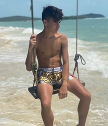 Hot Boy Kyle!!  620d69a7ed093.jpg