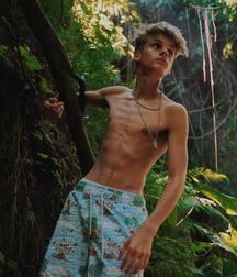 New Boy Mark!!  62128bd6e0d1b.jpg