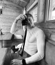 Sunday Boyzzzzz!!  6212e37aad2ec.jpg