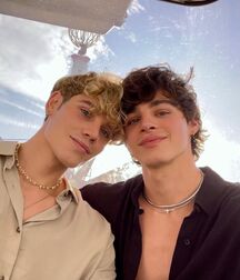 Tuesdays Boyzzzzz!! 621559ed6f785.jpg