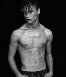 Bonus Boyzzzzz!! 62158c78d0724.jpg