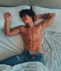 New Boy Christian!!  621a52e2ade37.jpg