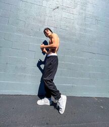 TGIF Boyzzzzz!! 621a7d83cbca2.jpg