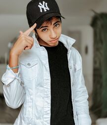 TGIF Boyzzzzz!! 621a7dda21d90.jpg