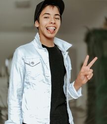 TGIF Boyzzzzz!! 621a7ddbd6ef7.jpg