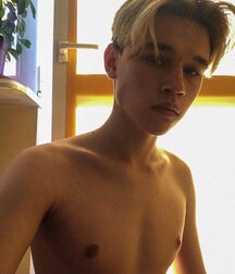 Monday Boyzzzzz!! 621d3e0febdb9.jpg