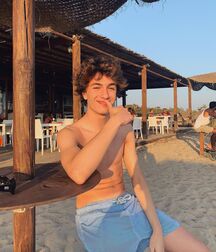 Hottie Rodrigo!! 621ff89fdb7fa.jpg