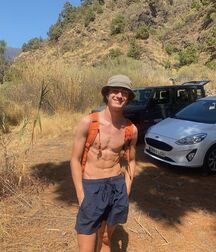 Hottie Rodrigo!! 621ff8bc18c2f.jpg
