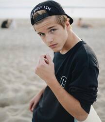 Bday Boy Alex Lange!!  6220b1b8e1a9f.jpg