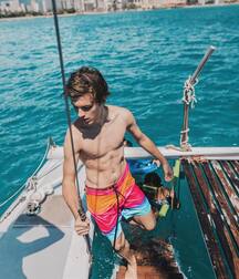 Bday Boy Alex Lange!!  6220b1c45e7bb.jpg
