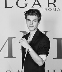 Bday Boy Alex Lange!!  6220b1c991960.jpg