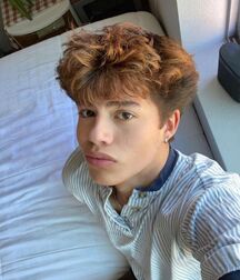 TGIF Boyzzzzz!!  6222a5fd51079.jpg