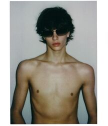 TGIF Boyzzzzz!!  6222a60443ba3.jpg
