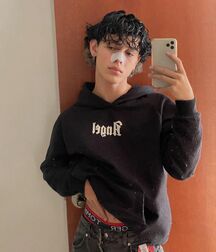 Sunday Boyzzzzz!!  622564390dde4.jpg