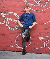 Hottie Mason!!  62265f1c93a75.jpg