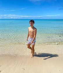 Monday Boyzzzzz!! 62266b958a3a1.jpg