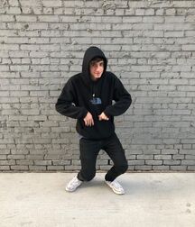 Monday Boyzzzzz!! 62266bd68e765.jpg