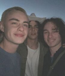 Bonus Boyzzzzz!! 6226ac42625c1.jpg