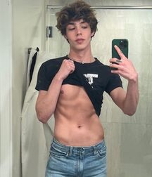 Bonus Boyzzzzz!! 6226ac521d9ab.jpg